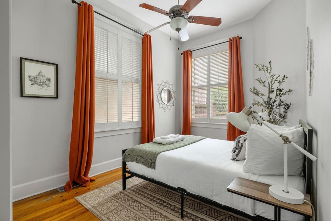 3Br On University Hill Columbia Exterior foto